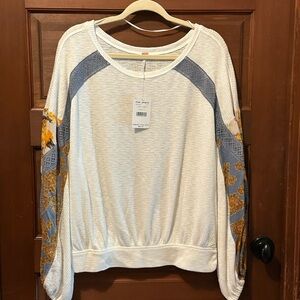 ❌SOLD❌NWT Free People Waffle Top with Blue & Gold Accent Size L